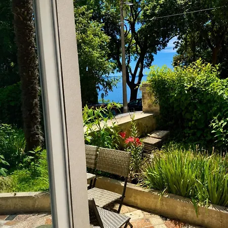 Luxury Nur By The Sea