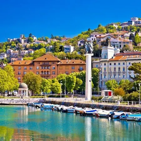 Apartament Luxury Nur By The Sea Rijeka